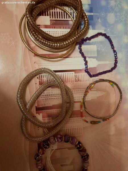 Armbänder