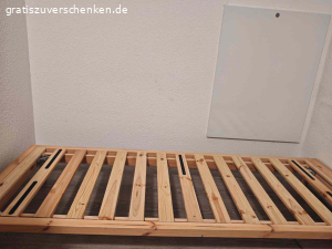 Bett mit zwei Matratzen