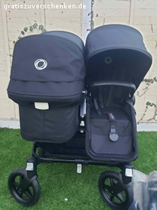 Bugaboo Donkey Twin Doppelkinderwagen mit allem Zubehör:. Bugaboo Donkey Twin Doppelkinderwagen mit allem Zubehör:

2x Sitze von Geburt bis 3 Jahre - horizontal liegend
2x Babytragetaschen für Neugeborene
2x Fußsäcke
2x Regenschutz
1x Korb unter Kinderwagen
1x Korb seitlich (Breitenreduzierung des Kinderwagens)
