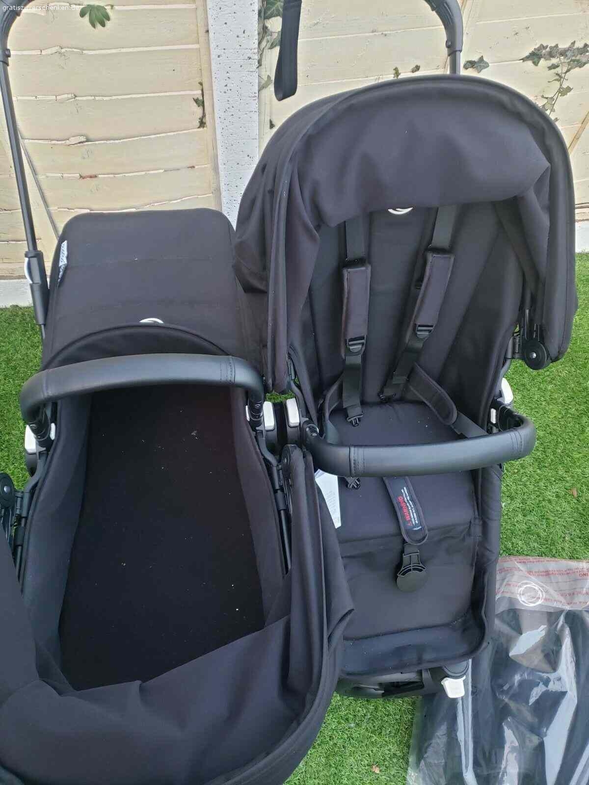 Bugaboo Donkey Twin Doppelkinderwagen mit allem Zubehör:. Bugaboo Donkey Twin Doppelkinderwagen mit allem Zubehör:

2x Sitze von Geburt bis 3 Jahre - horizontal liegend
2x Babytragetaschen für Neugeborene
2x Fußsäcke
2x Regenschutz
1x Korb unter Kinderwagen
1x Korb seitlich (Breitenreduzierung des Kinderwagens)