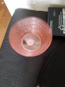 Eisbecher, Butter dose, usw. Eisbecher,  zitrone Presse,  Butter dose,  Tee Set,  Obst und Gemüse Schale eben zusammen 

gerne zur verschenken

Kein Versand möglich