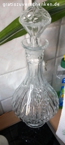 Geschirr,Vasen,Deko. Verschiedene Glas,Porzellan ,Artikel zu verschenken. ⚠️ ausser Vasen mit Drachen Handgemalt ⚠️ Peis nach Vereinbahrung am besten per Wats App anfragen