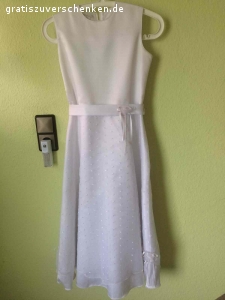 Kommunionkleid zu verschenken GR. 152