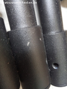 Ikea Schreibtisch zu verschenken. nur Selbstabholer
nichtraucher Wohnung