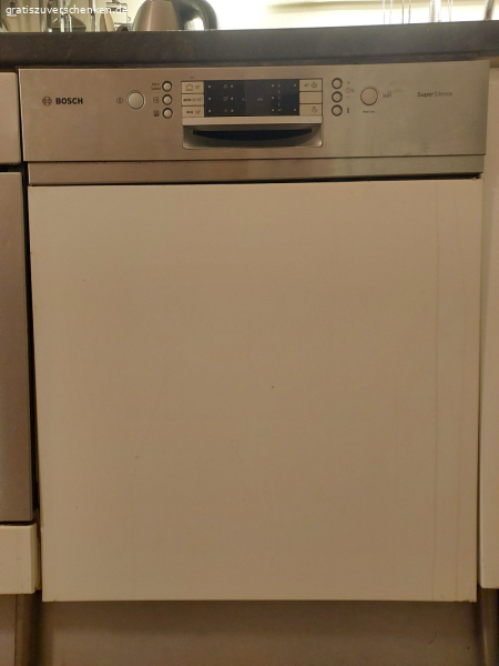 Spülmaschine Bosch 8 Jahre alt, Besteckschublade