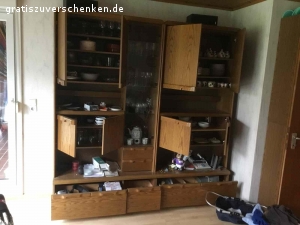Wohnzimmerschrank