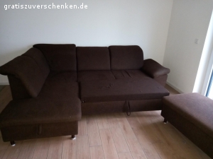 zu Verschenken. Couch mit Bettkasten und Schlaffunktion, Sideboard